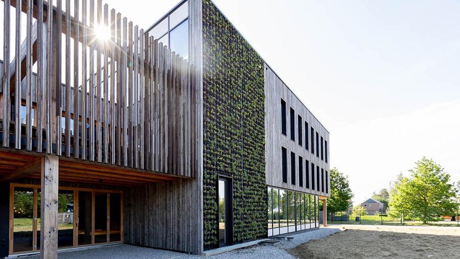 Waterzuivering en -hergebruik via groene muur