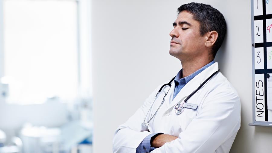 La médecine devrait-elle être reconnue comme une profession pénible ?