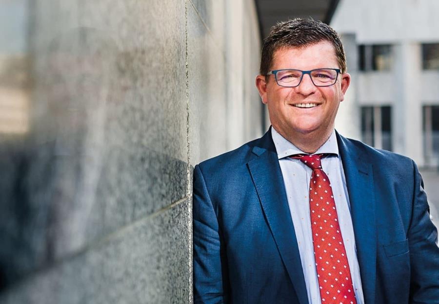 Bart Tommelein sur l'éclairage naturel et isolation de toiture