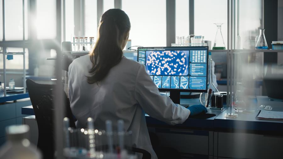 Cancer du sein, etc. : « Il ne faut pas voir l’innovation médicale uniquement comme une dépense »