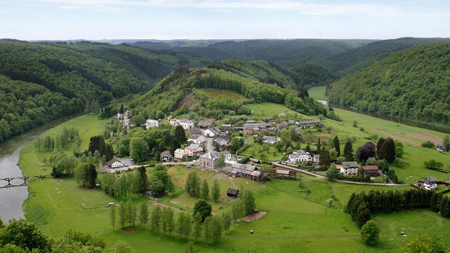 Des pôles d'accueil pour lutter contre la pénurie de médecins en milieu rural en Wallonie